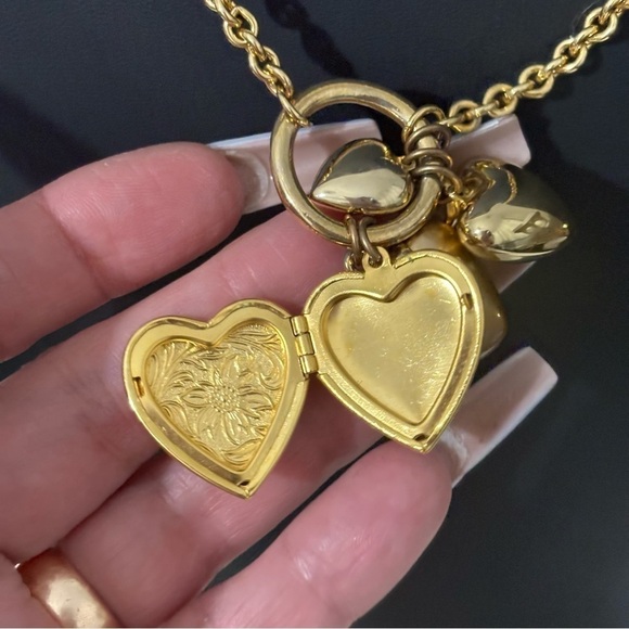 Carolee puff heart heart locket gold tone long tassel style link necklace - Picture 3 of 5